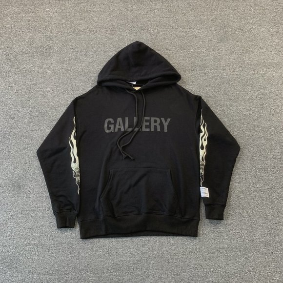 Gallery black long-sleeved sweater flame mountain letter graffiti